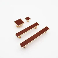 Mâner U02332 Small Knob Brushed Brass+Cafeniu Piele 4
